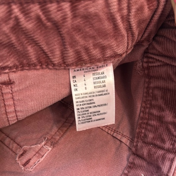 American Eagle Outfitters Maroon Corduroy Skirt. Size 4. Stretch - Picture 7 of 7